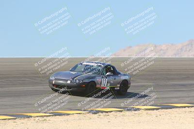 media/Oct-15-2023-Lucky Dog Racing Chuckwalla (Sun) [[f659570f60]]/2nd Stint Bowl/